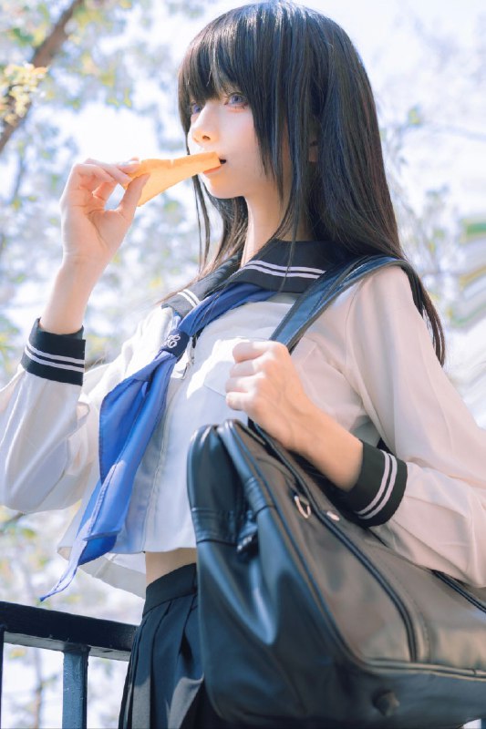 2025了 谁还在出冰菓啊 - 小红书📷：@沉吟 上个月拍的啦#cos #cosplay #冰菓 #jk #千反田爱瑠#樱花#摄影#日系2025了 谁还在出冰菓啊 - 小红书📷：@沉吟 上个月拍的啦#cos #cosplay #冰菓 #jk #千反田爱瑠#樱花#摄影#日系