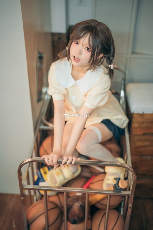 看评论区神沢永莉- 转发 @神沢永莉: 我是一只去皮的potato 去掉p 只剩oTATo出镜@永莉要努力@永莉爱吃麻辣烫@神沢永莉没几张发的出来的_(:з」∠)_壁纸入！看🔝置顶神沢永莉via 咸味氯化钠 的 最新关注时间线 (author: 神沢永莉)看评论区神沢永莉- 转发 @神沢永莉: 我是一只去皮的potato 去掉p 只剩oTATo出镜@永莉要努力@永莉爱吃麻辣烫@神沢永莉没几张发的出来的_(:з」∠)_壁纸入！看🔝置顶神沢永莉via 咸味氯化钠 的 最新关注时间线 (author: 神沢永莉)