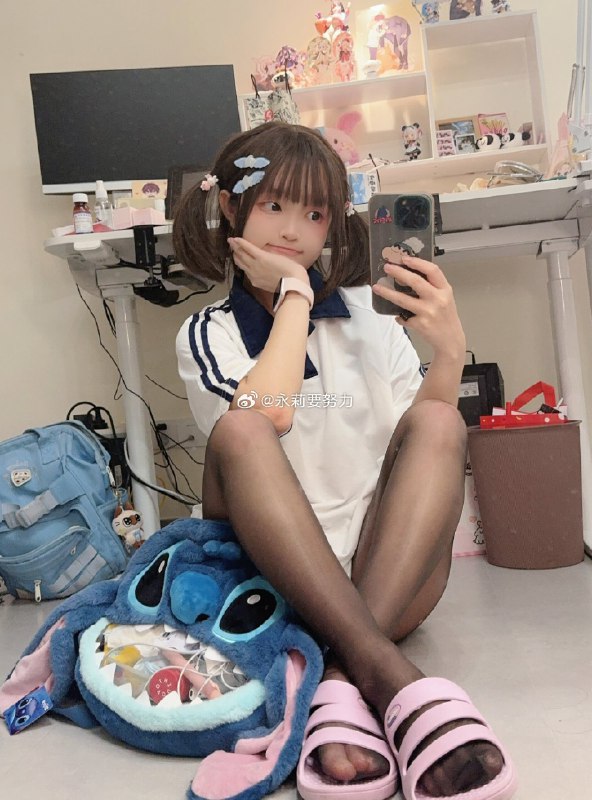 [爱慕]更多～～进裙//@神沢永莉:网页链接- 转发 @永莉要努力: (ᐡ o̴̶̷̤ ﻌ o̴̶̷̤ ᐡ)更多👀坪仑区袜袜#LingTouch##【映】##穿搭##每日穿搭#神沢永莉via 咸味氯化钠 的 最新关注时间线 (author: 神沢永莉)[爱慕]更多～～进裙//@神沢永莉:网页链接- 转发 @永莉要努力: (ᐡ o̴̶̷̤ ﻌ o̴̶̷̤ ᐡ)更多👀坪仑区袜袜#LingTouch##【映】##穿搭##每日穿搭#神沢永莉via 咸味氯化钠 的 最新关注时间线 (author: 神沢永莉)