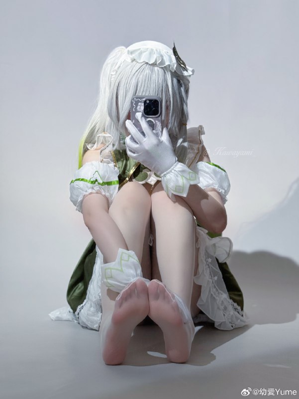 title: 一棵纳西妲切成4块会成什么样？妲妲妲妲～author: #幼愛Yumedesktop_url: 