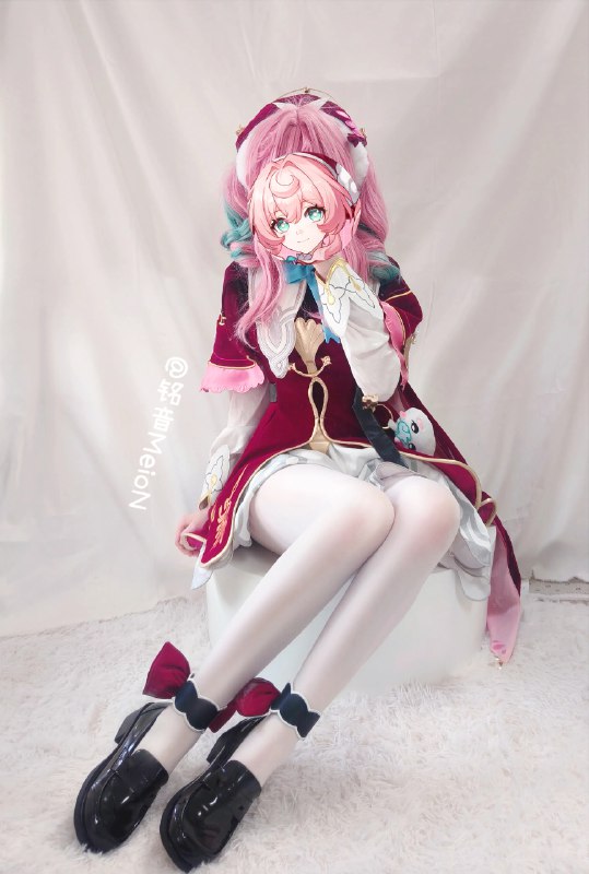 出了风堇cos，这两天玩大伊万玩爽了，带爆伤衣刷素材遐蝶没出手就结束了，这就是星穹铁道的治疗位吗[崩坏：星穹铁道-匹诺康尼_流萤] 另外我知道兄弟们肯定是过不了这个节了，但还是祝各位大儿童节日快乐，保持童心[崩坏：星穹铁道-匹诺康尼_知更鸟] 还有别急风堇cos视频后面会发的[崩坏：星穹铁道-匹诺康尼_花火]via 昵称不会被起完了吧 关注的动态 (author: 铭音MeioN-official)出了风堇cos，这两天玩大伊万玩爽了，带爆伤衣刷素材遐蝶没出手就结束了，这就是星穹铁道的治疗位吗[崩坏：星穹铁道-匹诺康尼_流萤] 另外我知道兄弟们肯定是过不了这个节了，但还是祝各位大儿童节日快乐，保持童心[崩坏：星穹铁道-匹诺康尼_知更鸟] 还有别急风堇cos视频后面会发的[崩坏：星穹铁道-匹诺康尼_花火]via 昵称不会被起完了吧 关注的动态 (author: 铭音MeioN-official)