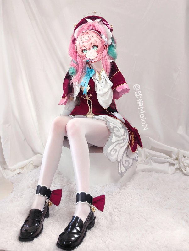 出了风堇cos，这两天玩大伊万玩爽了，带爆伤衣刷素材遐蝶没出手就结束了，这就是星穹铁道的治疗位吗[崩坏：星穹铁道-匹诺康尼_流萤] 另外我知道兄弟们肯定是过不了这个节了，但还是祝各位大儿童节日快乐，保持童心[崩坏：星穹铁道-匹诺康尼_知更鸟] 还有别急风堇cos视频后面会发的[崩坏：星穹铁道-匹诺康尼_花火]via 昵称不会被起完了吧 关注的动态 (author: 铭音MeioN-official)出了风堇cos，这两天玩大伊万玩爽了，带爆伤衣刷素材遐蝶没出手就结束了，这就是星穹铁道的治疗位吗[崩坏：星穹铁道-匹诺康尼_流萤] 另外我知道兄弟们肯定是过不了这个节了，但还是祝各位大儿童节日快乐，保持童心[崩坏：星穹铁道-匹诺康尼_知更鸟] 还有别急风堇cos视频后面会发的[崩坏：星穹铁道-匹诺康尼_花火]via 昵称不会被起完了吧 关注的动态 (author: 铭音MeioN-official)