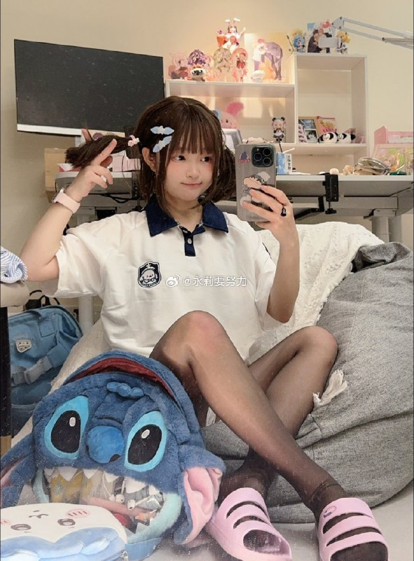 [爱慕]更多～～进裙//@神沢永莉:网页链接- 转发 @永莉要努力: (ᐡ o̴̶̷̤ ﻌ o̴̶̷̤ ᐡ)更多👀坪仑区袜袜#LingTouch##【映】##穿搭##每日穿搭#神沢永莉via 咸味氯化钠 的 最新关注时间线 (author: 神沢永莉)[爱慕]更多～～进裙//@神沢永莉:网页链接- 转发 @永莉要努力: (ᐡ o̴̶̷̤ ﻌ o̴̶̷̤ ᐡ)更多👀坪仑区袜袜#LingTouch##【映】##穿搭##每日穿搭#神沢永莉via 咸味氯化钠 的 最新关注时间线 (author: 神沢永莉)