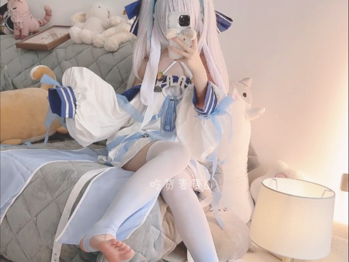 拉菲这套是踩脚袜哎！超可爱！-iframe (www.bilibili.com)via 昵称不会被起完了吧 关注的动态 (author: 吃货麦麦w)