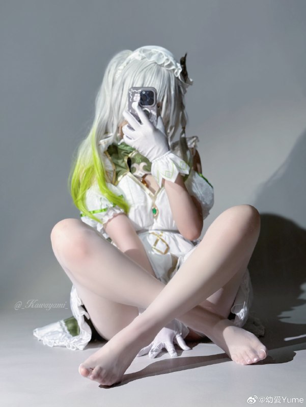 title: 一棵纳西妲切成4块会成什么样？妲妲妲妲～author: #幼愛Yumedesktop_url: 