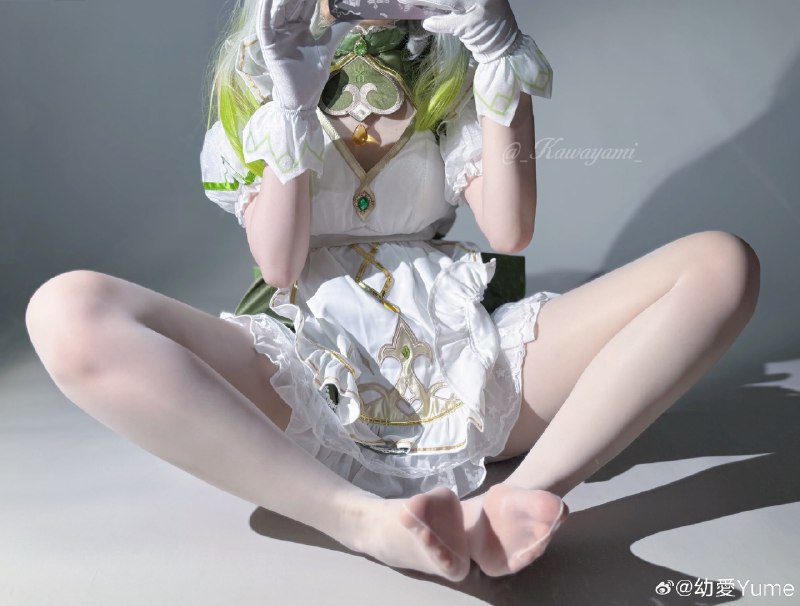 title: 一棵纳西妲切成4块会成什么样？妲妲妲妲～author: #幼愛Yumedesktop_url: 